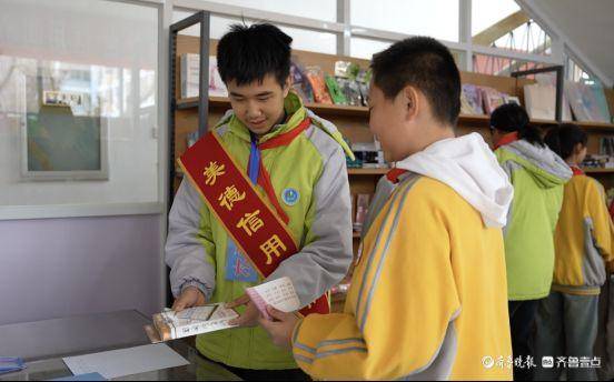 “美德币”当钱花！聊城这所小学的超市火了，德育教育“活”了