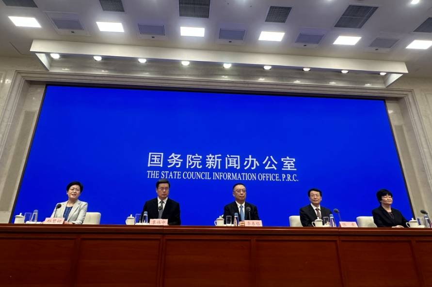 国家发展改革委答每经问：允许符合条件、在香港联合交易所上市且在境内注册的粤港澳大湾区企业在深交所上市